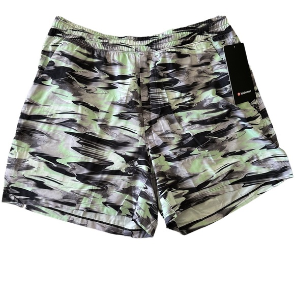 Lululemon Pace Breaker Linerless Short 5" - Picture 4 of 7